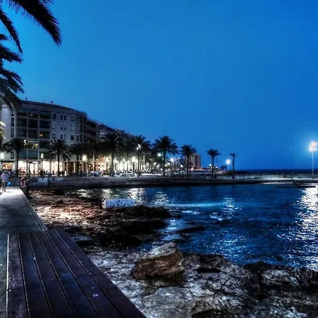 Monivo Near Center And Beach Apartment Torrevieja